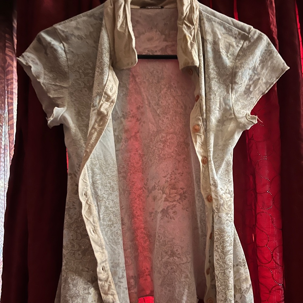 Eyeshadow Cream Lace Top